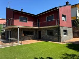 Espectacular casa en el Balcón de los Pirineos photo 0