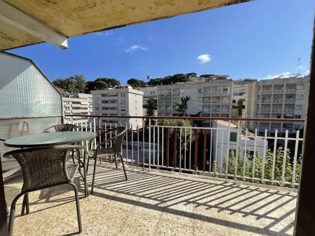 exterior, soleado, sin ascensor! photo 0