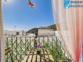 Apartamento de 2 dormitorios en segunda planta en venta en el pueblo de Mojácar, Almería. Amueblado, sin gastos de comun photo 0