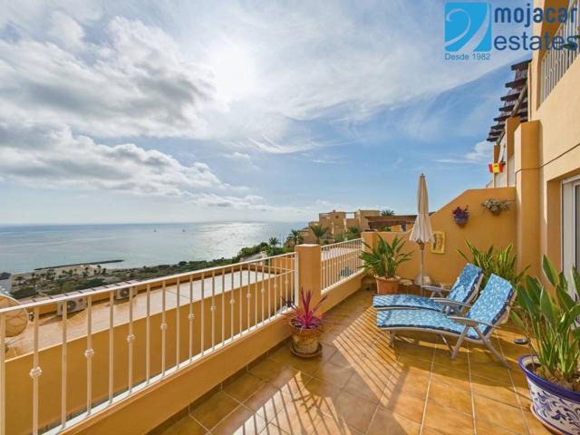 Fabuloso apartamento en venta en Puerto Marina, Mojácar Playa, Almería, con amplias vistas al mar y garaje privado photo 0