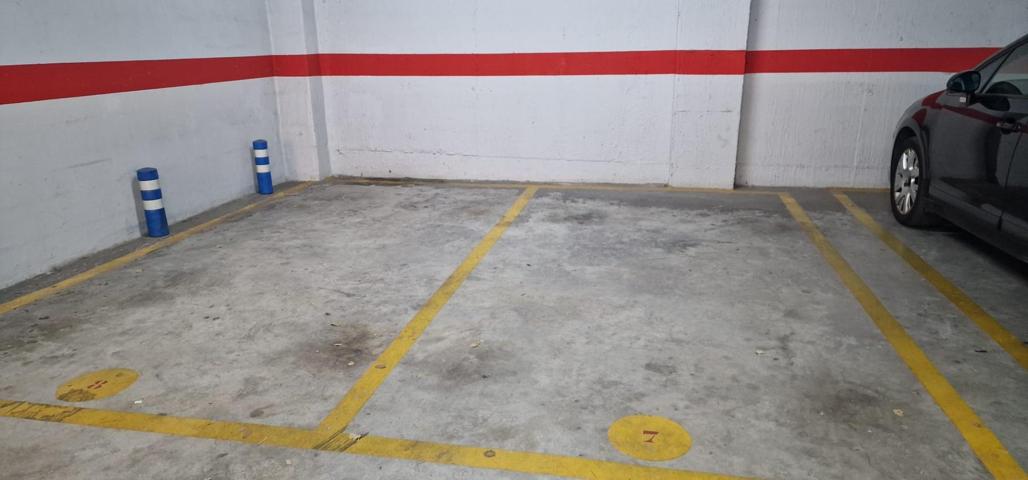 Lote de 8 plazas de garaje photo 0