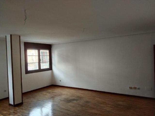 ¡Bienvenido a tu nuevo hogar en La Felguera! photo 0