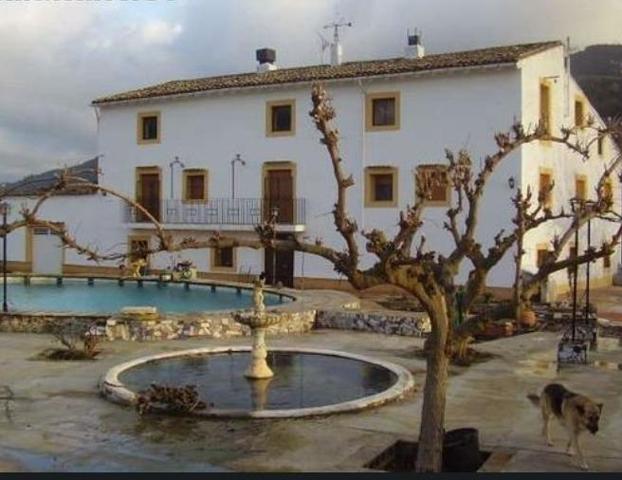 Mansión En venta en Comunidad Valenciana, Agres photo 0