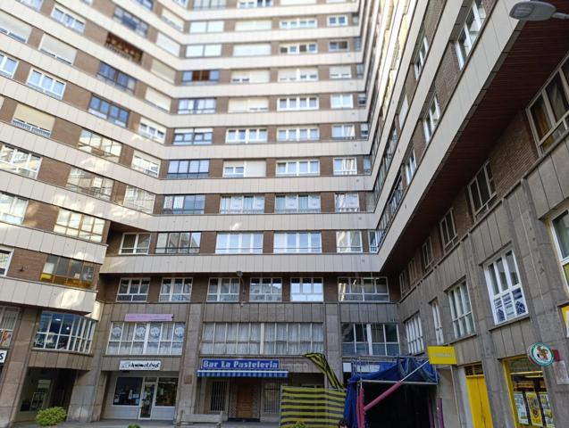 Local Comercial Reformable en el Centro de Avilés – 80 m² photo 0