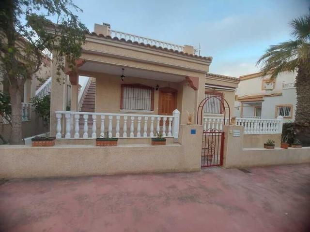 Unifamiliar En venta en Comunidad Valenciana, Algorfa photo 0