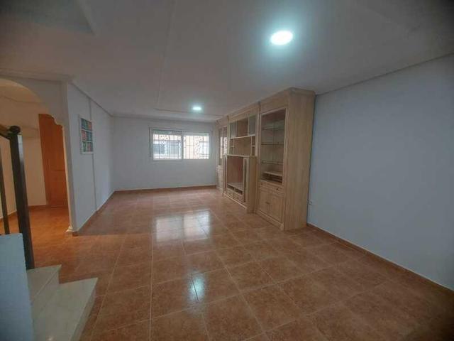 Casa De Campo En venta en Sur, San Vicente Del Raspeig photo 0