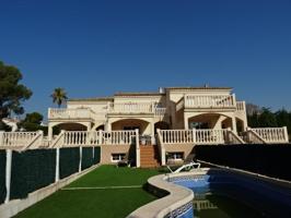 Casa De Campo En venta en Urbanizaciones, La Nucía photo 0