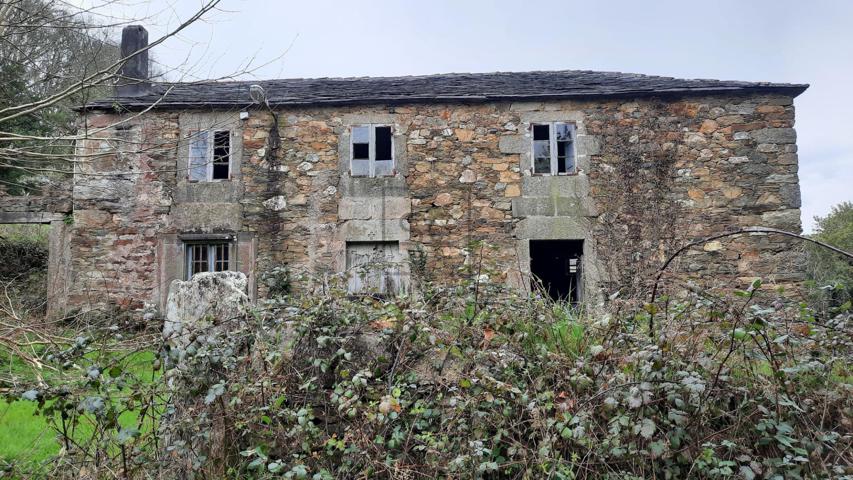 CASONA EN PIEDRA PARA RESTAURACION EN SAN SATURNINO photo 0