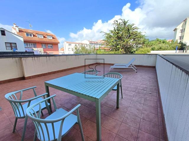 Apartamento con terraza y garaje, cercano a la playa. photo 0