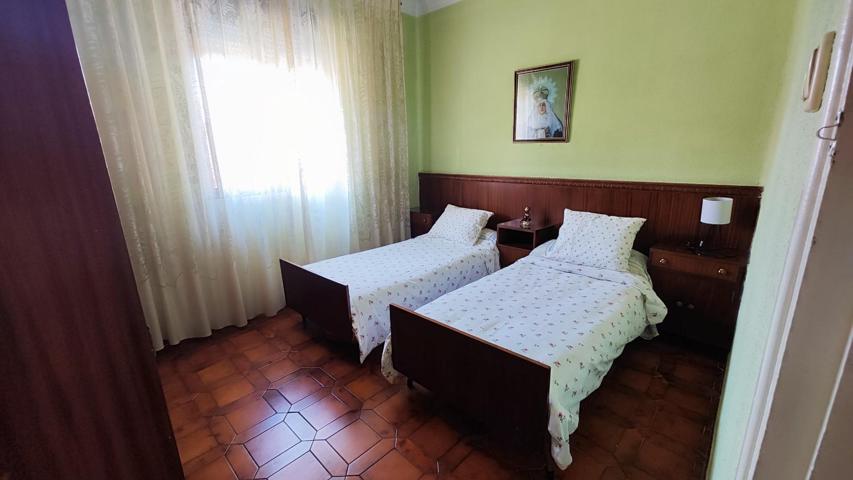 ¡Tu nueva aventura en León te espera! 🏡✨ photo 0