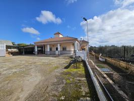 Chalet en venta en Castilblanco de los Arroyos photo 0