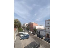 Chalet en venta en Camas photo 0