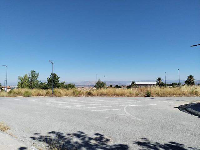 SOLAR EN CALLE CASTILLA GOJAR photo 0