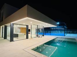 villa photo 0