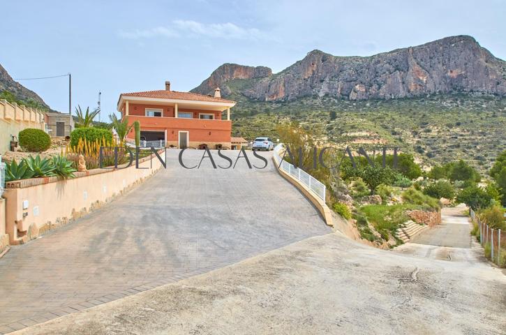 Gran vivienda independiente con 7 dormitorios, piscina y vistas al mar en Busot photo 0