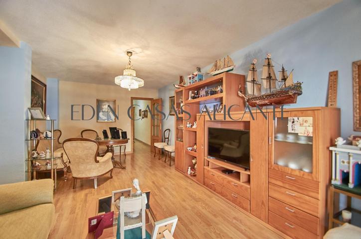 Apartamento de 86 m² en primera planta con 3 dormitorios y 1 baño en El Campello a 400 m de la playa photo 0