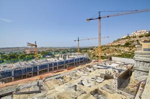 Atico de 3 dormitorios en residencial de obra nueva en Bonalba Golf con vistas al mar photo 0