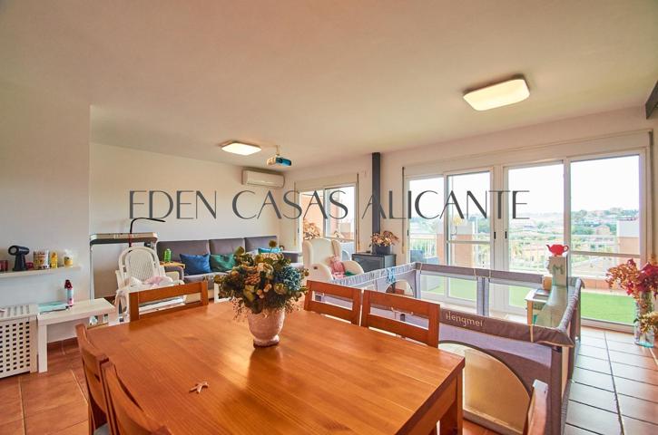 Chalet Adosado en Tangel Mutxamel con 5 habitaciones y 3 baños parking y solarium photo 0