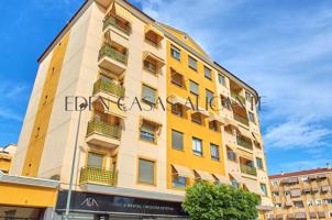 Piso de 114m2 en Villajoyosa Con 3 Habitaciones, 2 baños, terraza y piscina photo 0