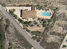 Elegante Chalet en Valle del Sol, Alicante - Oportunidad Única photo 0