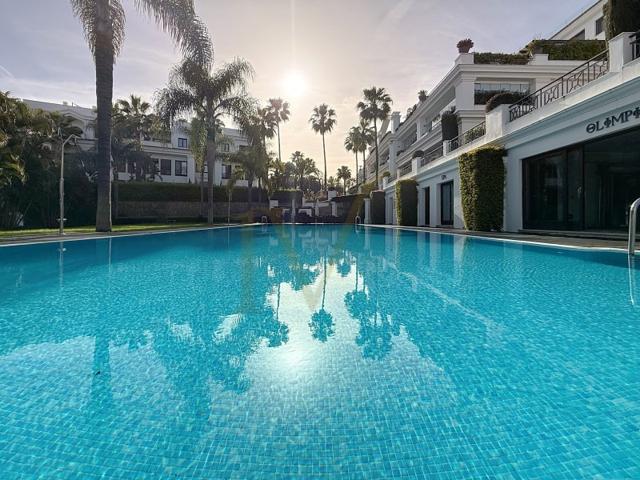 Piso En venta en Estepona photo 0