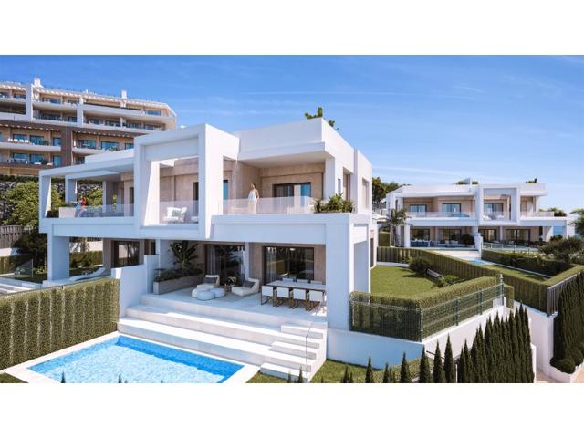 Piso En venta en Estepona photo 0
