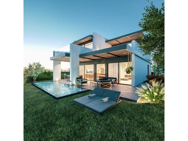 Villa En venta en Estepona photo 0