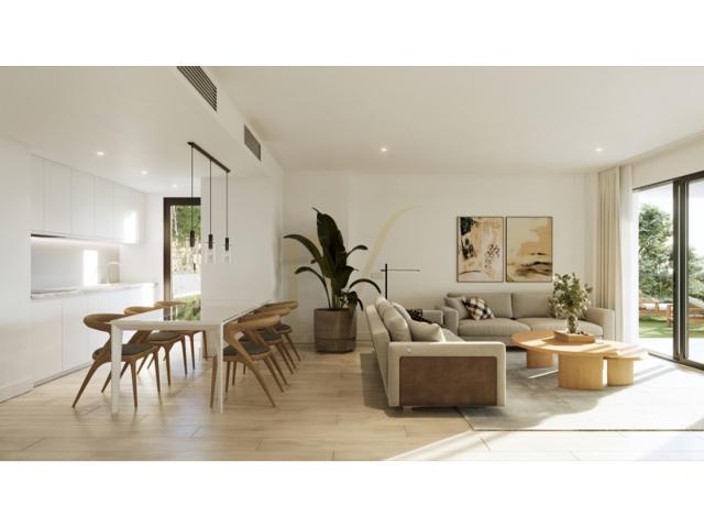 Piso En venta en Estepona photo 0