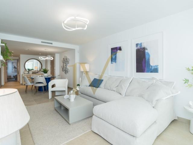 Piso En venta en Estepona photo 0