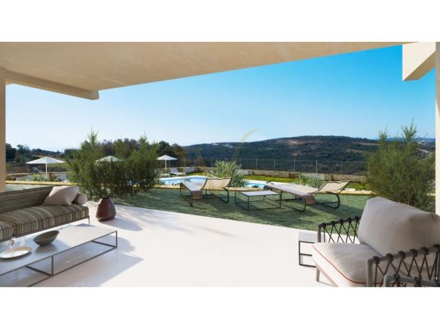 Piso En venta en Estepona photo 0