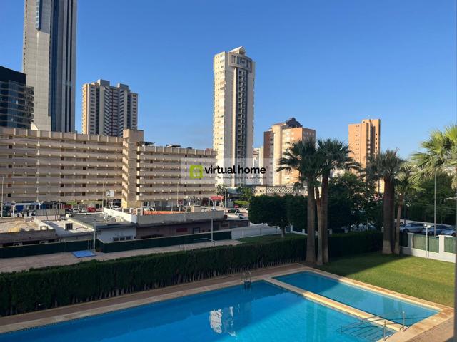 Piso En venta en Hotel Bali, Benidorm photo 0