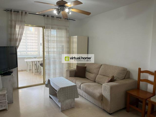 Acogedor Piso en Benidorm, Zona Hotel Bali - Perfecto para Entrar a Vivir photo 0