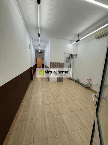 Amplio Local Comercial en Benidorm - Zona Poniente photo 0