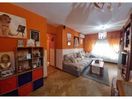 Piso en venta en Hispanoamérica-Las Comunidades photo 0