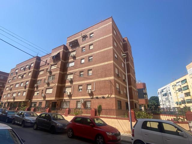 ¿Qué te parecería vivir en un edificio junto a la playa? photo 0