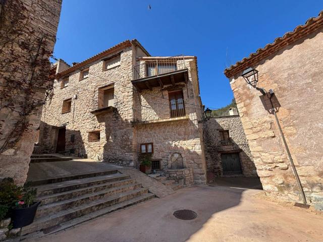CASA GRAN EN MIG DE VALLESPINOSA photo 0