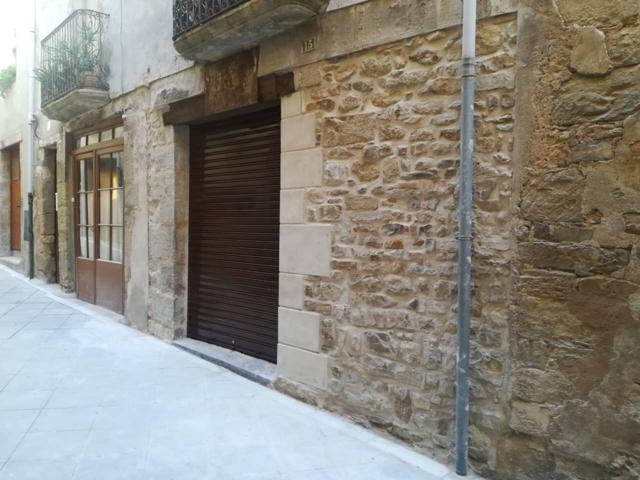 Venta de local comercial en Santa Coloma de Queralt photo 0