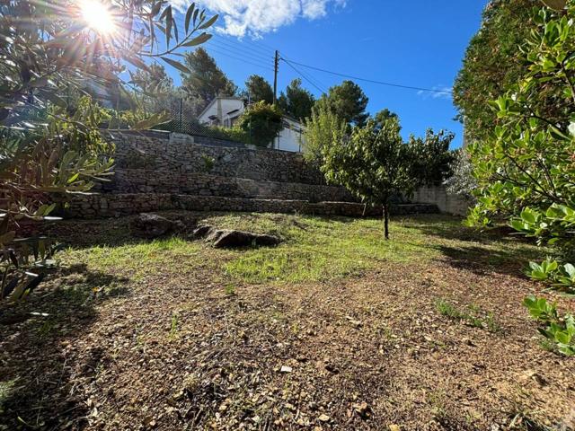 Terreno en venta en La Llacuna photo 0