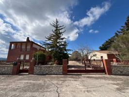 ¡Exclusiva venta de chalet con vistas inigualables en Santa Coloma de Queralt! photo 0