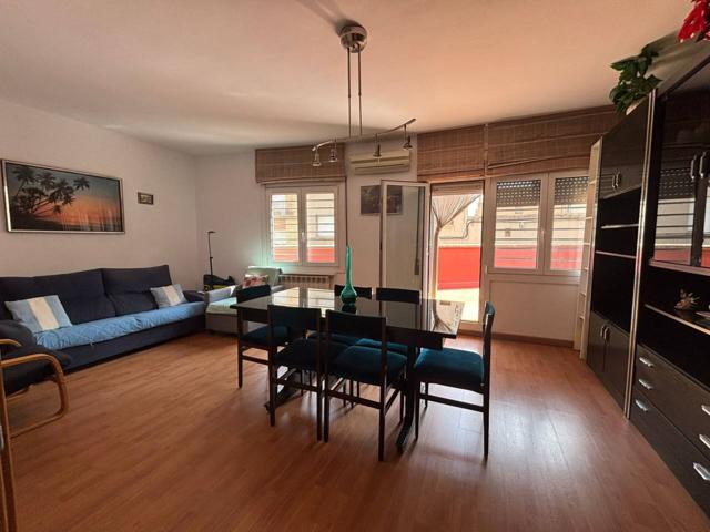 Piso en venta en Pla de Sant Magí photo 0