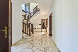 CHALET EN VISTAHERMOSA - EN PARCELA DE 1.300 METROS - ZONA DE LOS PINTORES photo 0