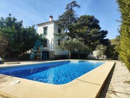 Villa En venta en Dénia photo 0