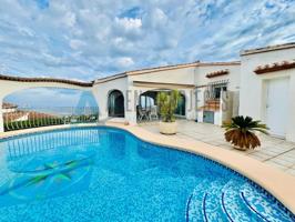 Villa En venta en Pego photo 0
