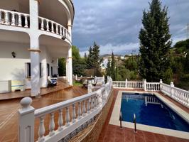 Villa En venta en Fuengirola photo 0