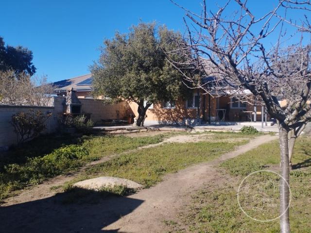 Villa En venta en Ávila photo 0