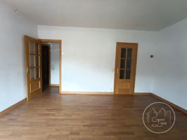 Piso En venta en Ávila photo 0