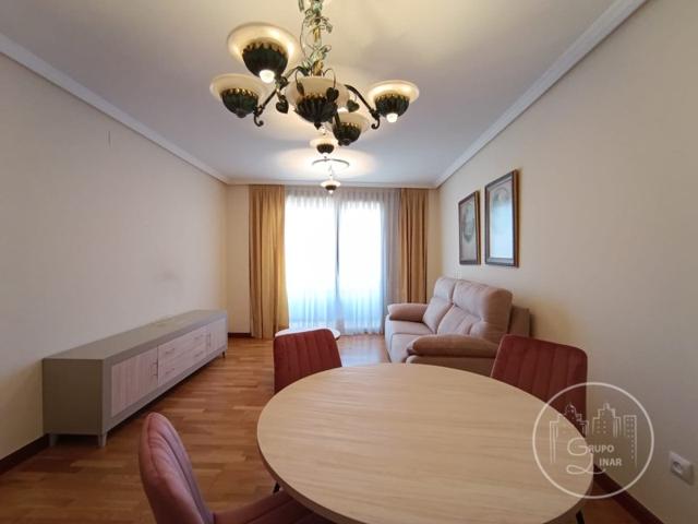 Piso En alquiler en Ávila photo 0