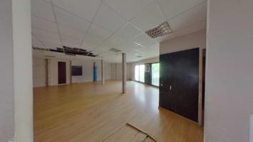 Local comercial en Jaume I (Tarragona) photo 0