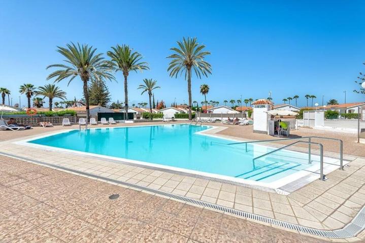 Unifamiliar Pareada En venta en Playa Del Inglés, San Bartolome De Tirajana photo 0