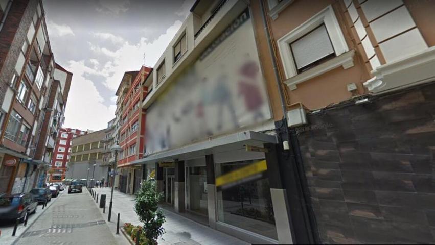 Edificio comercial en Torrelavega photo 0